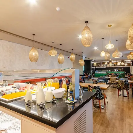 아코레스 리스보아 4*