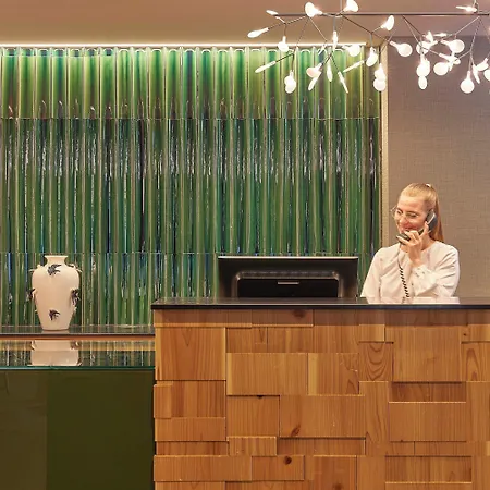 아코레스 리스보아 4*