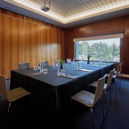 아코레스 리스보아 4*