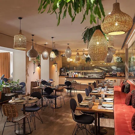 호텔 아코레스 리스보아 4*