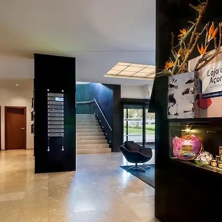 Готель Acores 4*
